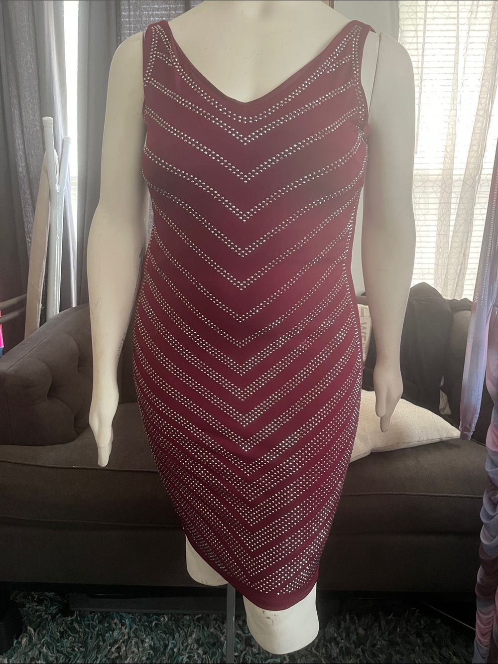 Carmen Marc Valvo Sleeveless Studded V-Neck Midi Dress in Burgundy